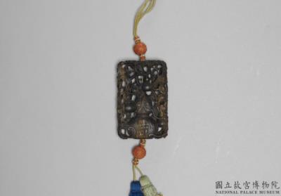 图片[2]-Carved agarwood scent pendant of happiness and longevity with “Great Auspiciousness” characters, Qing dynasty (1644-1911)-China Archive